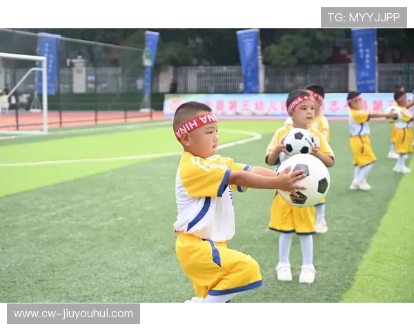 武侯区精英足球助力青少年体能提升与校园体育融合发展